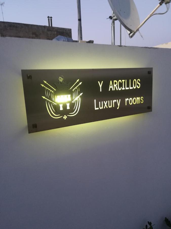 Y Arcillos Luxury Rooms Cin Ito75O35B4Ooo468O2 Lecce Zewnętrze zdjęcie